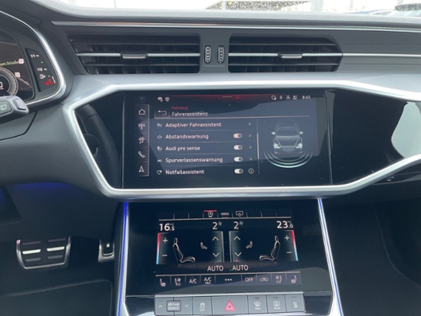 Bild über Audi S6 Avant TDI quattro tiptronic - für weitere Informationen kontaktieren Sie den Audi Partner