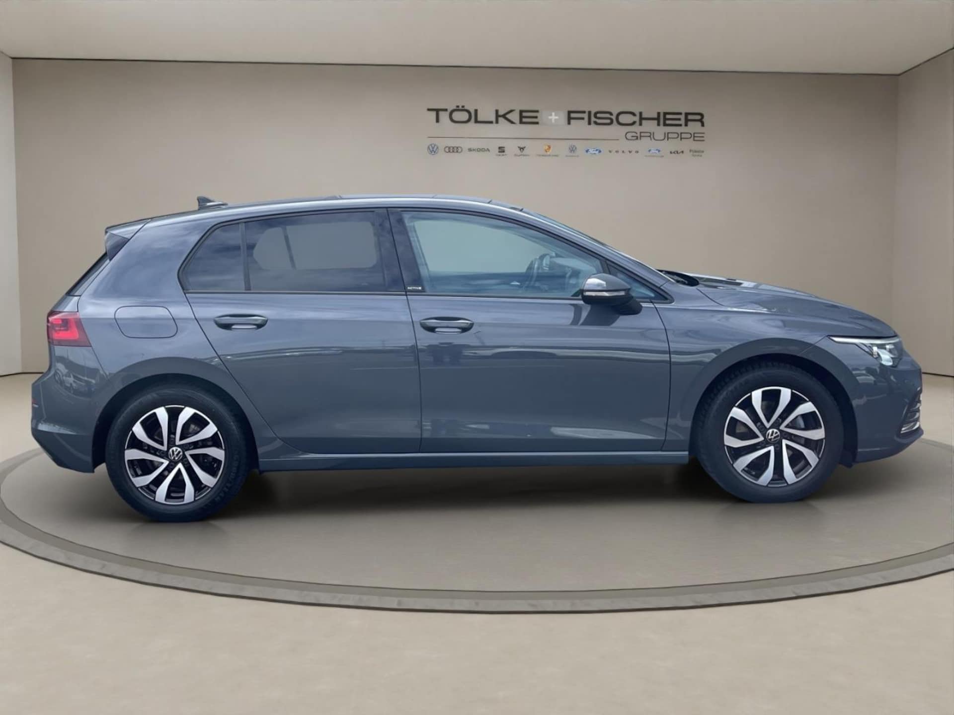 Volkswagen Golf Active