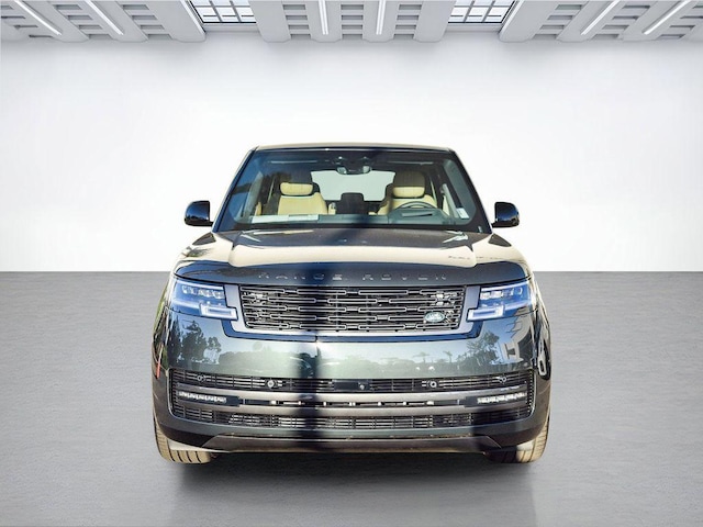 2025 Land Rover Range Rover