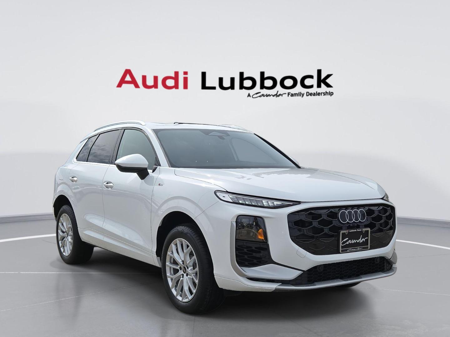 2026 Audi Q3 S line quattro's photo
