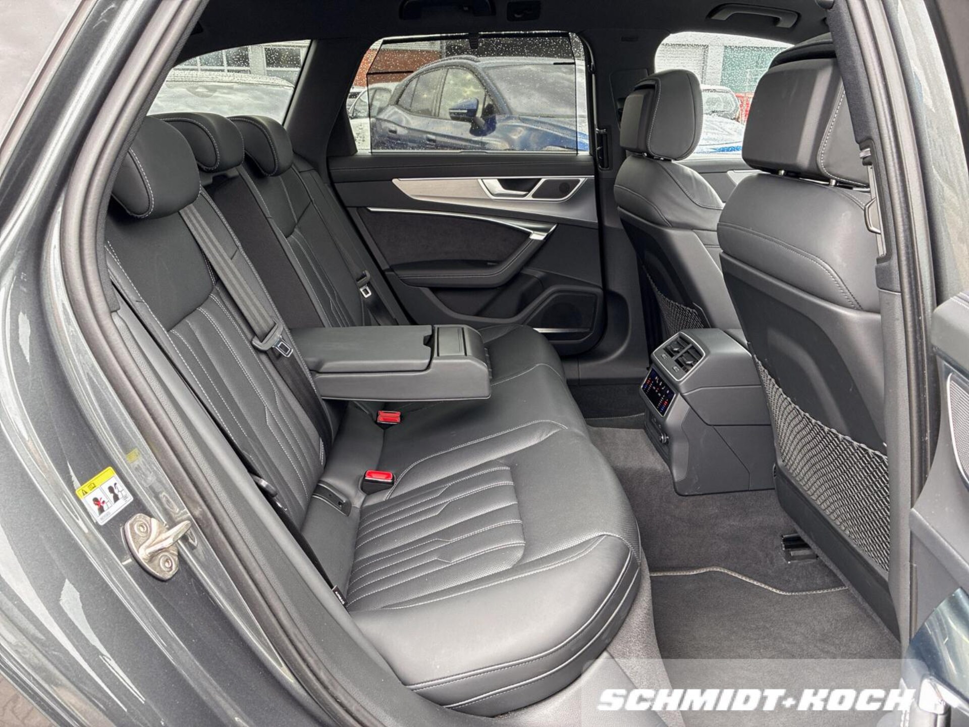 Audi S6 Avant