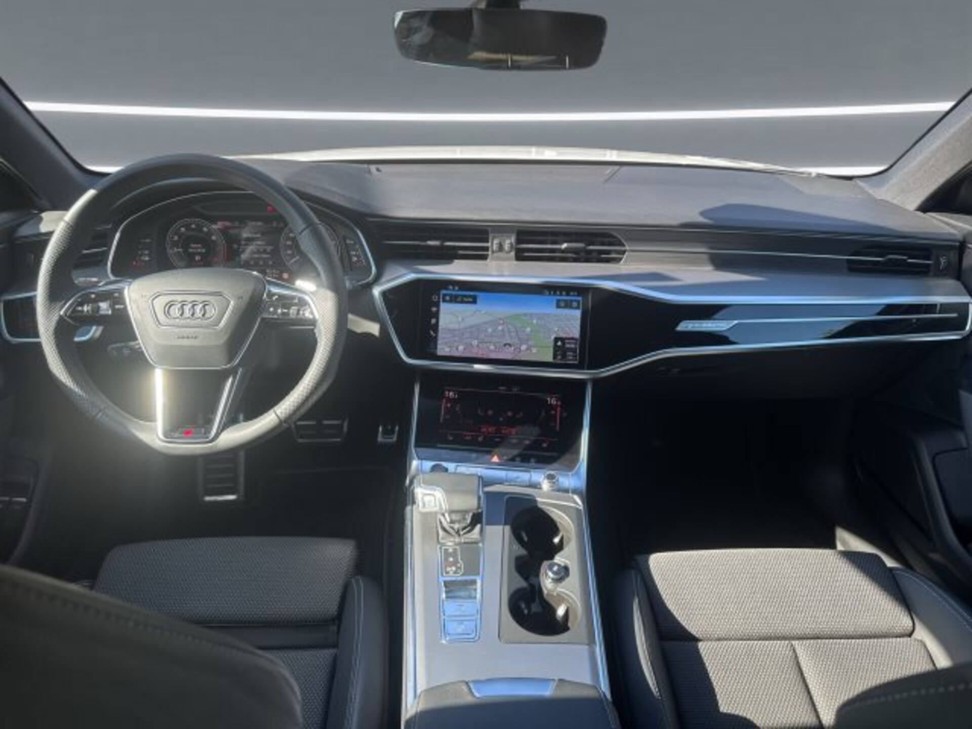 Audi A6 Avant TFSI e Design