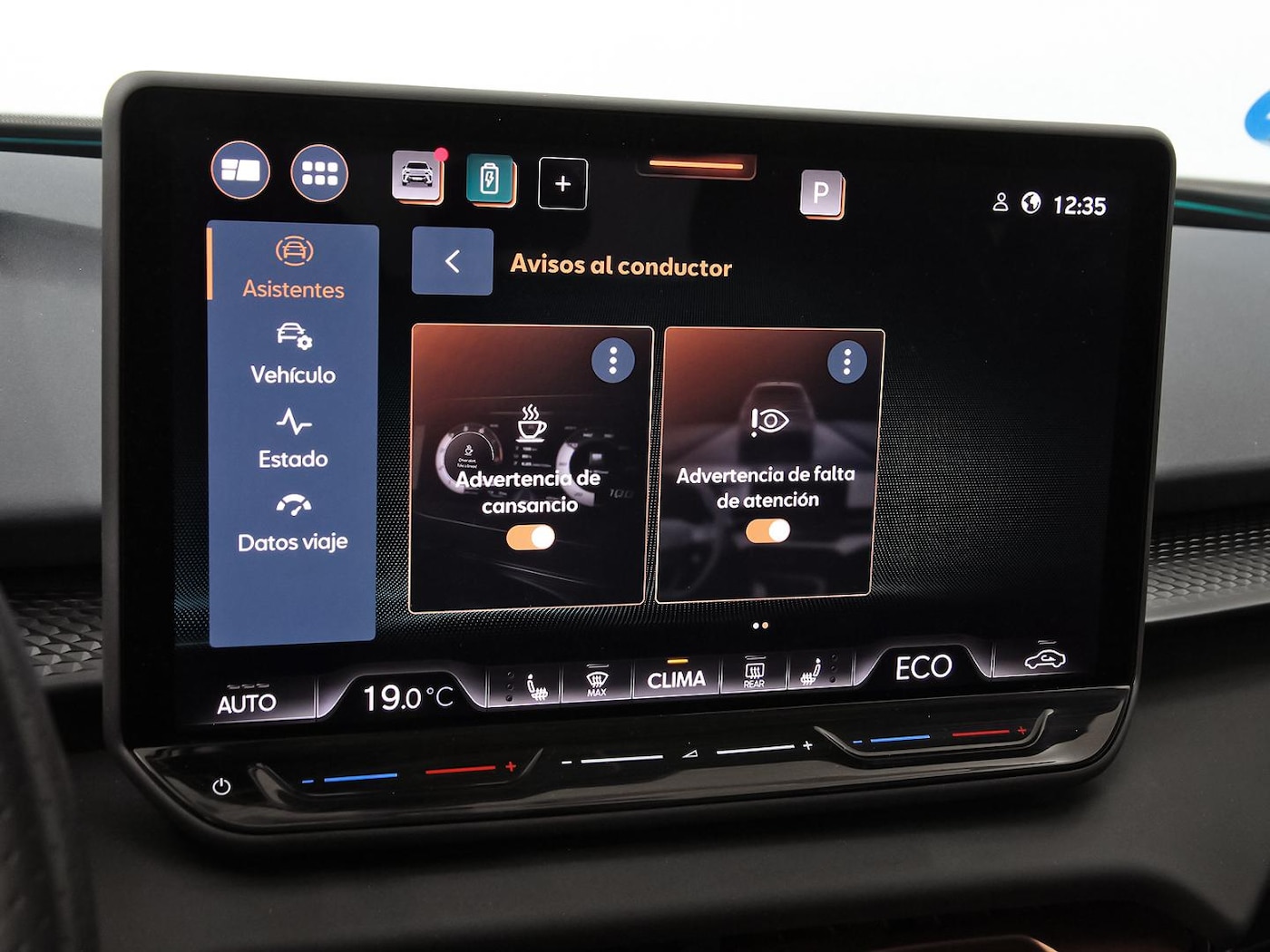 CUPRA Terramar 1.5 TSI e-Hybrid VZ DSG 200 kW (272 CV) — photo 32