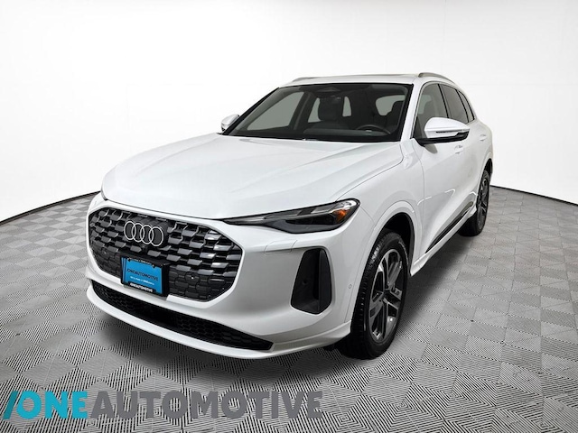 Photo of 2025 Audi Q5