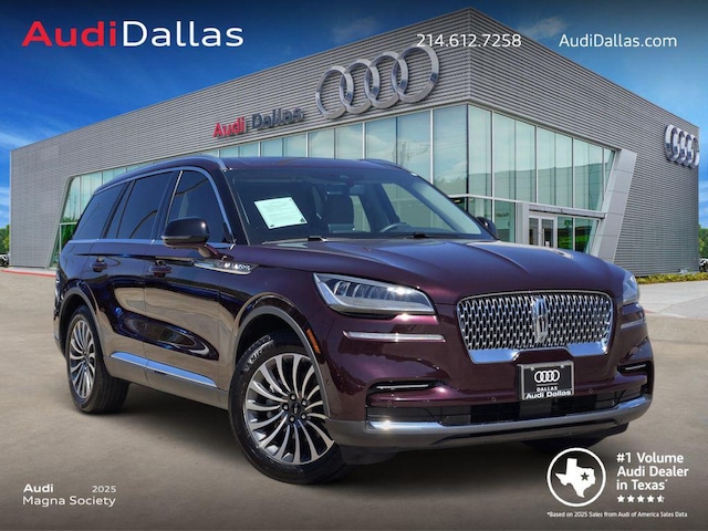 Photo of 2024 Lincoln Aviator 