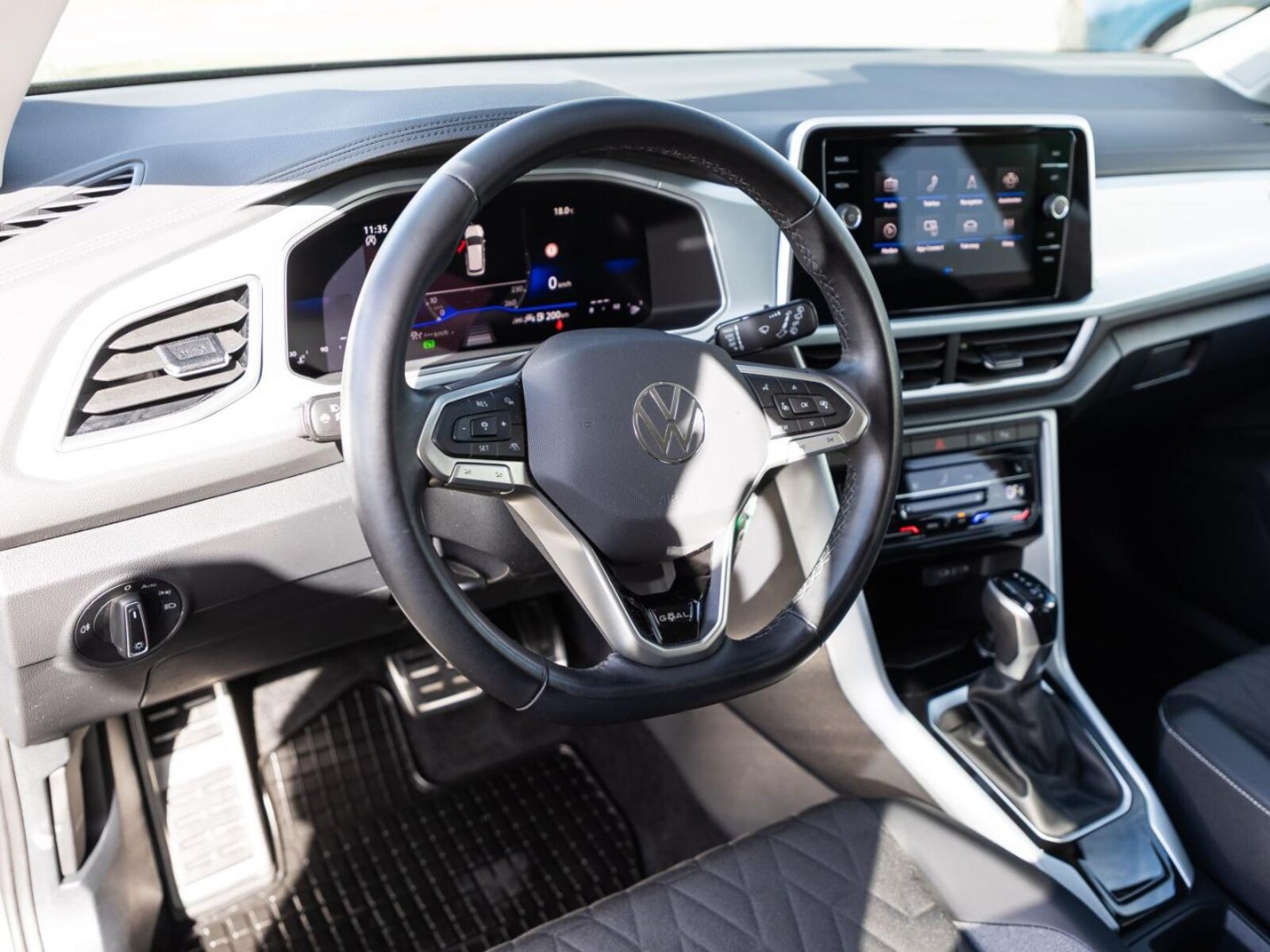 Volkswagen T-Roc – Bild 14