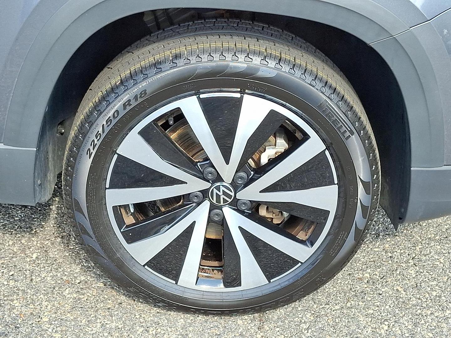 2022 Volkswagen Taos SE - Photo 8