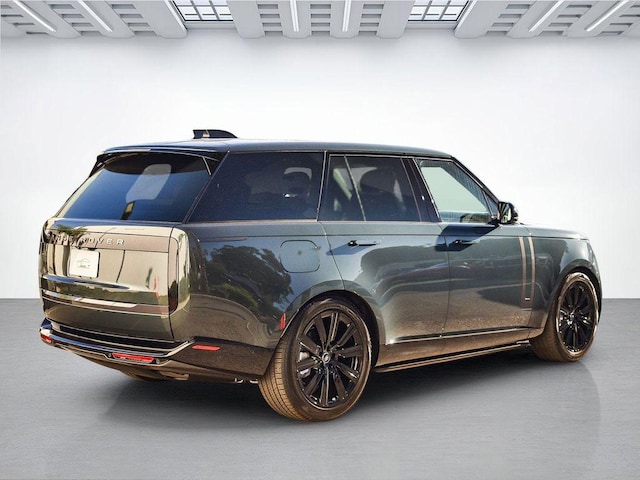 2025 Land Rover Range Rover