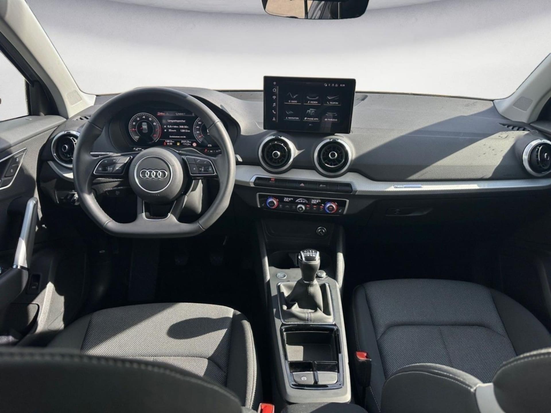 Audi Q2 S line