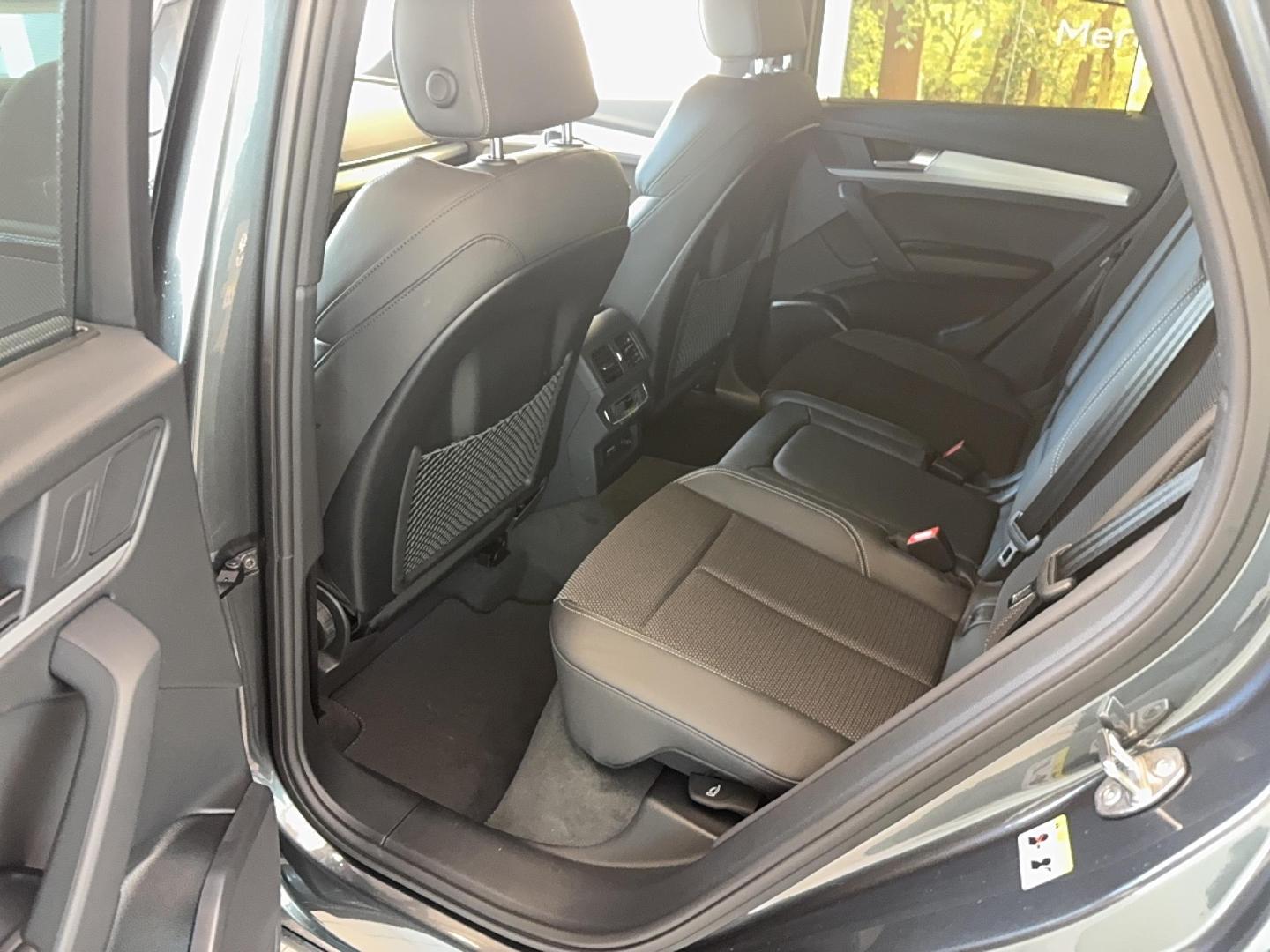 Image about Audi Q5 Sportback TFSI e S line 55 TFSI e Hybride rechargeable quattro270(367)kW(ch)S tronic