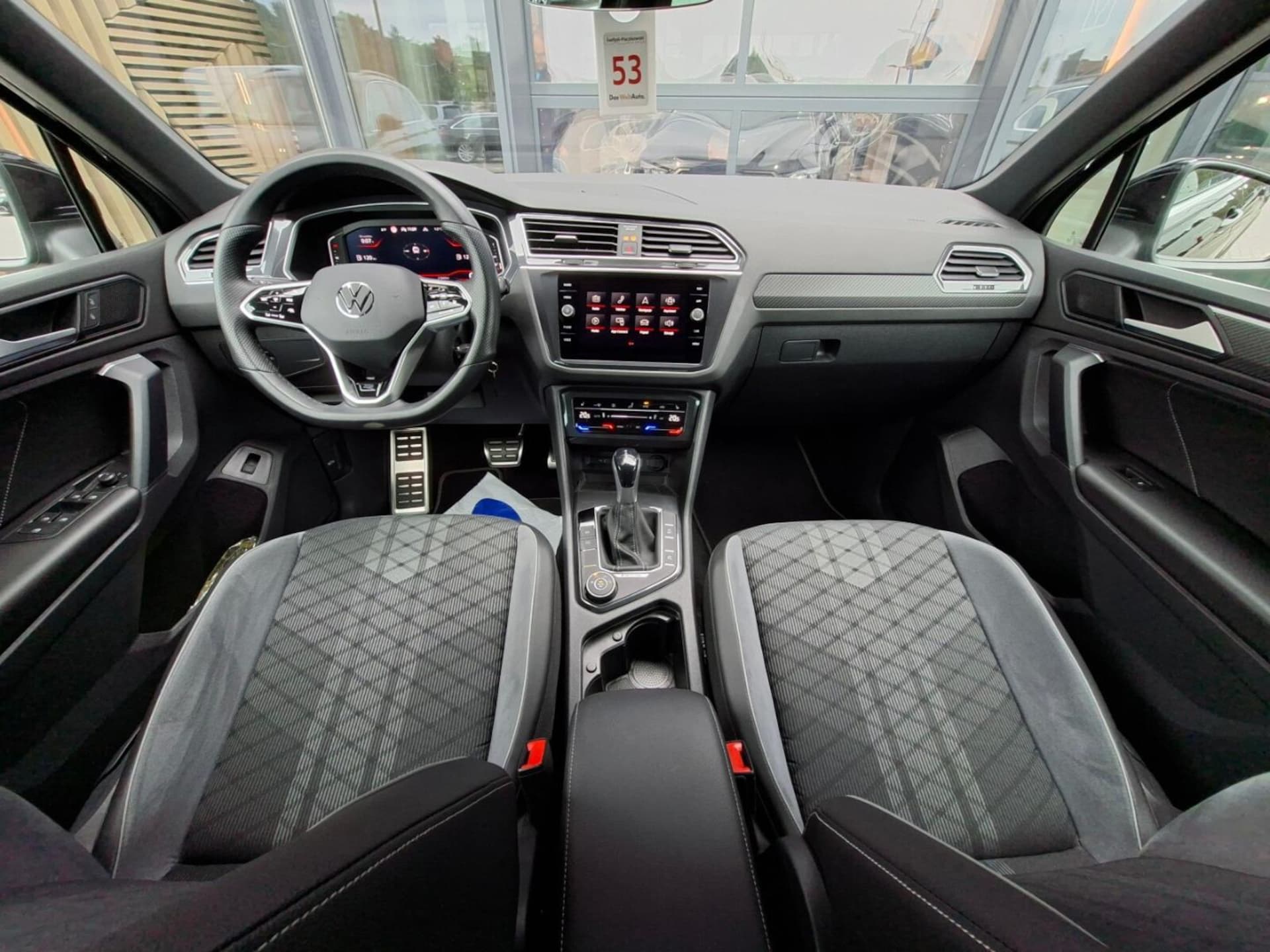 Volkswagen Tiguan R-Line