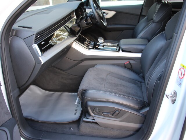 Image about Audi Q7 55 TFSI quattro S line 250(340) kW(PS) tiptronic