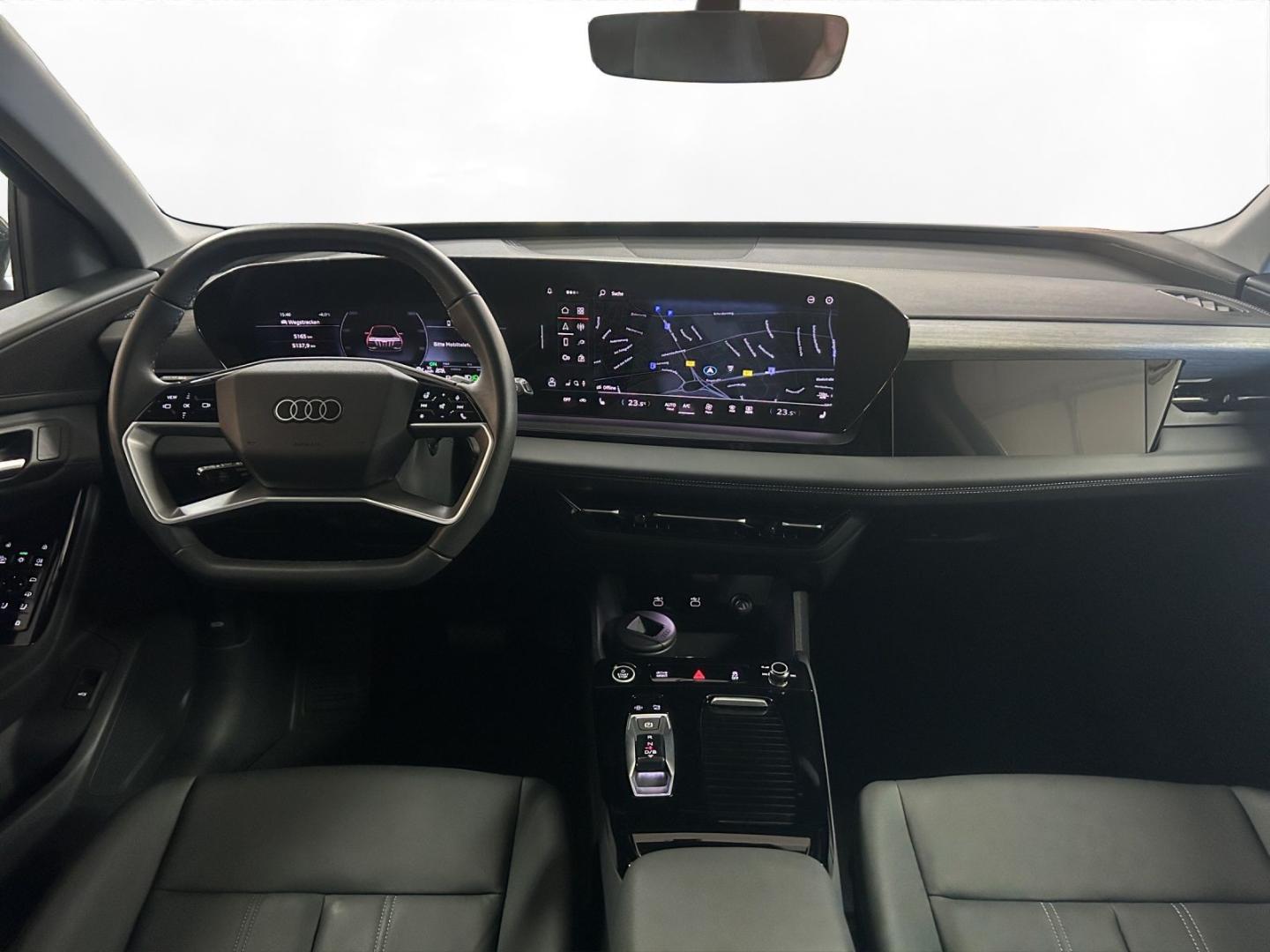 Image about Audi Q6 SUV e-tron e-tron quattro