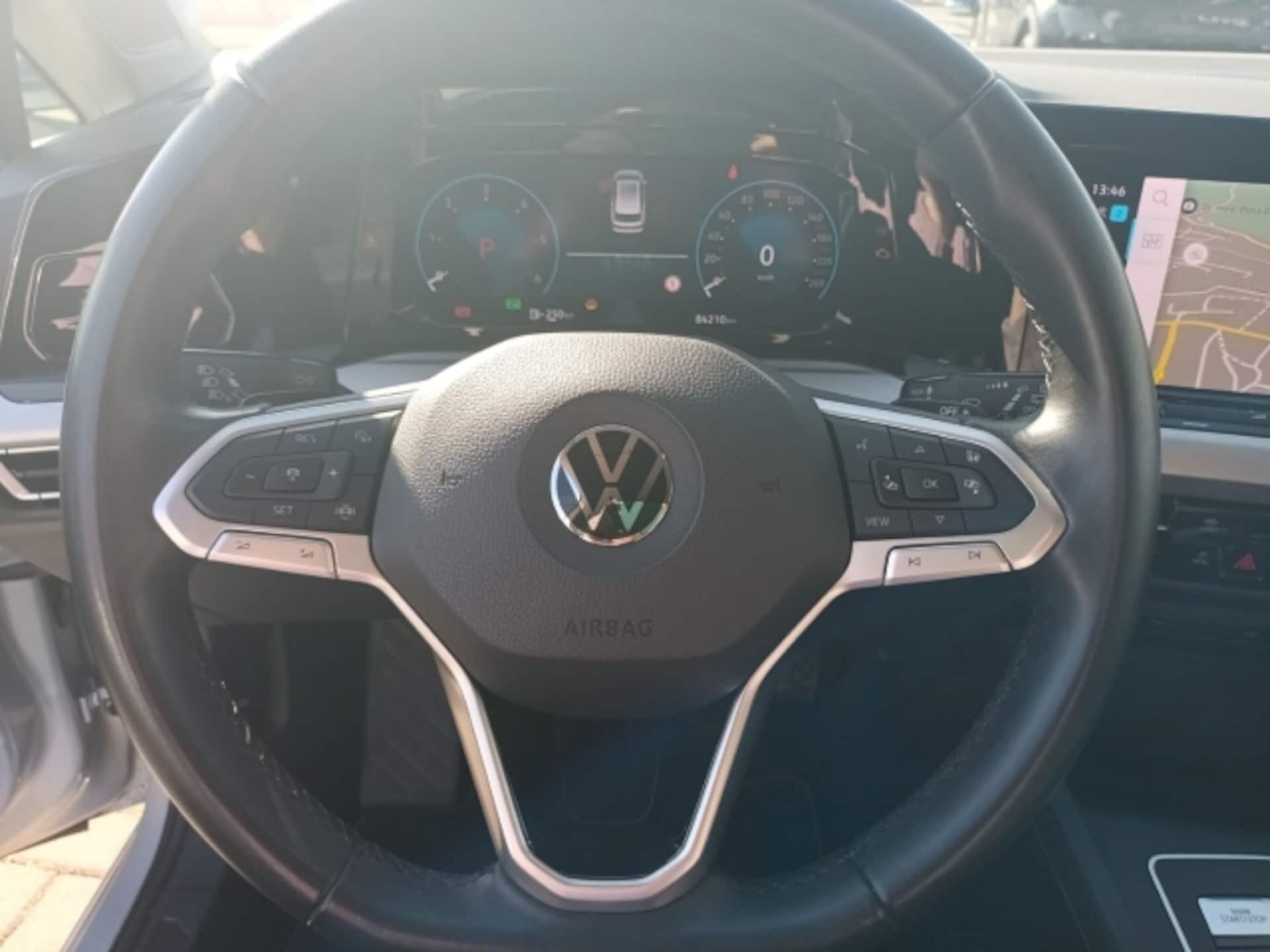 Volkswagen Golf Variant Life