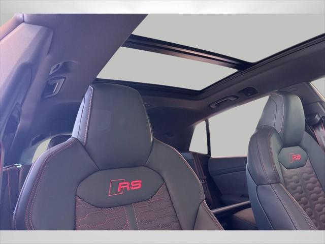 2026 Audi RS Q8 Base - Photo 16