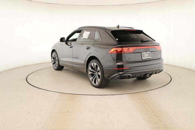 2026 Audi Q8