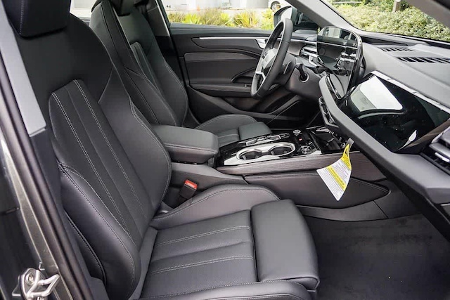 2026 Audi A6 Premium Plus - Photo 19