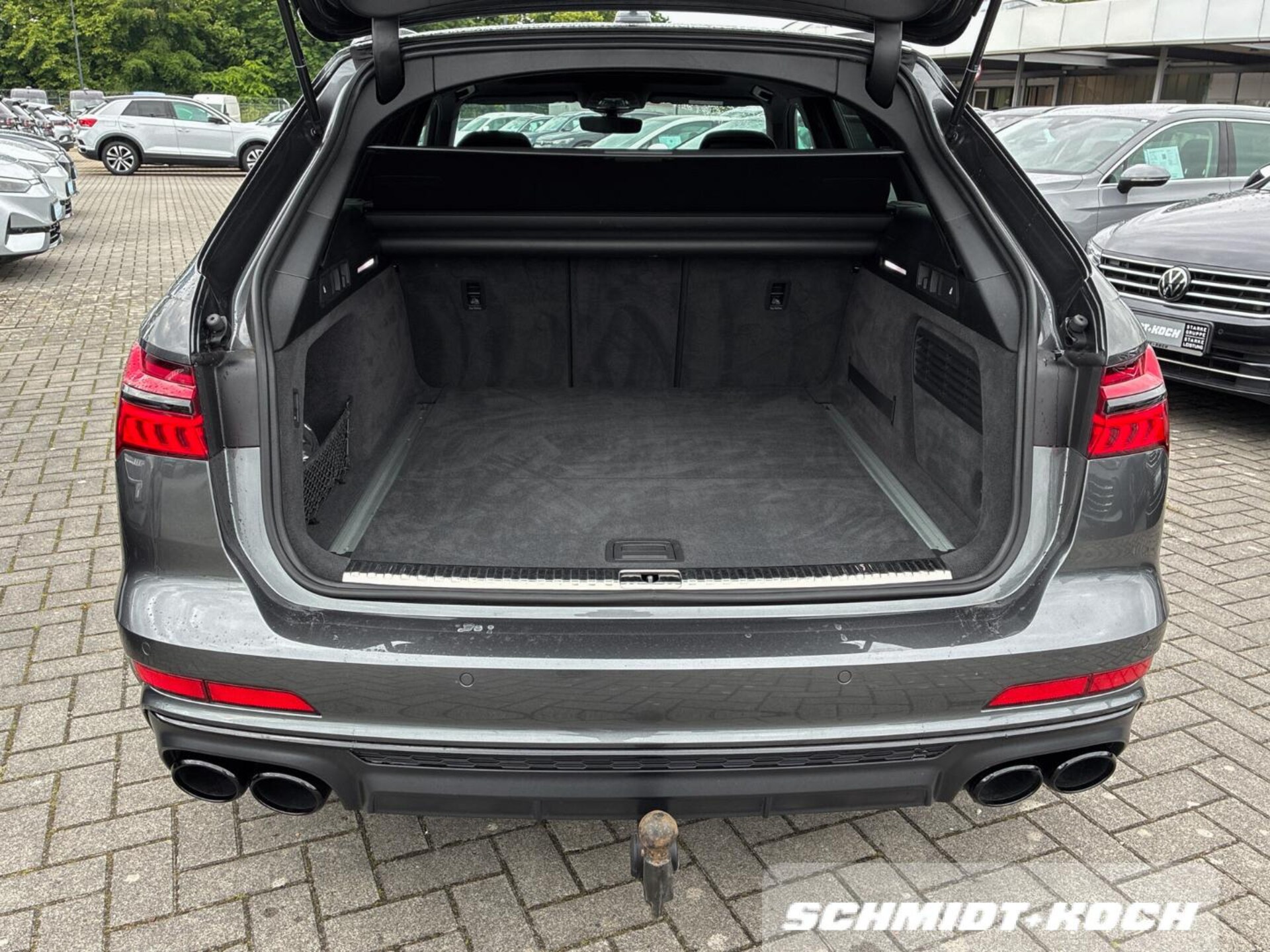 Audi S6 Avant