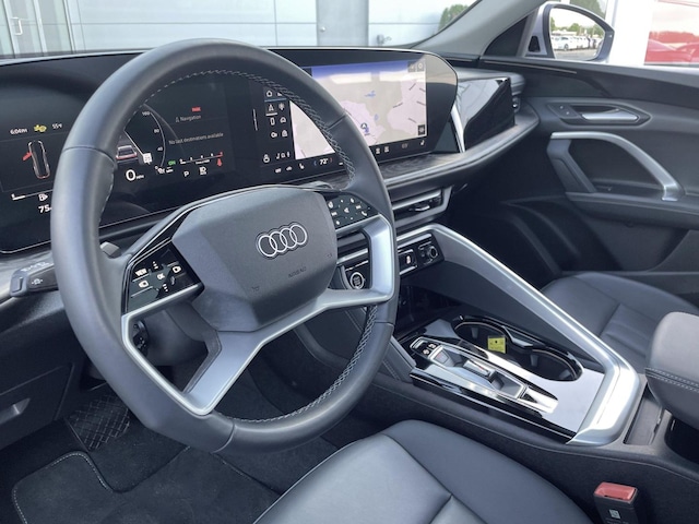 2025 Audi Q5 Premium - Photo 22