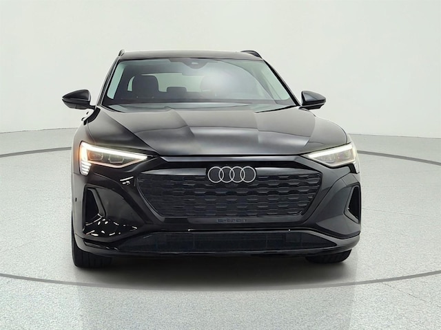 2024 Audi Q8 e-tron