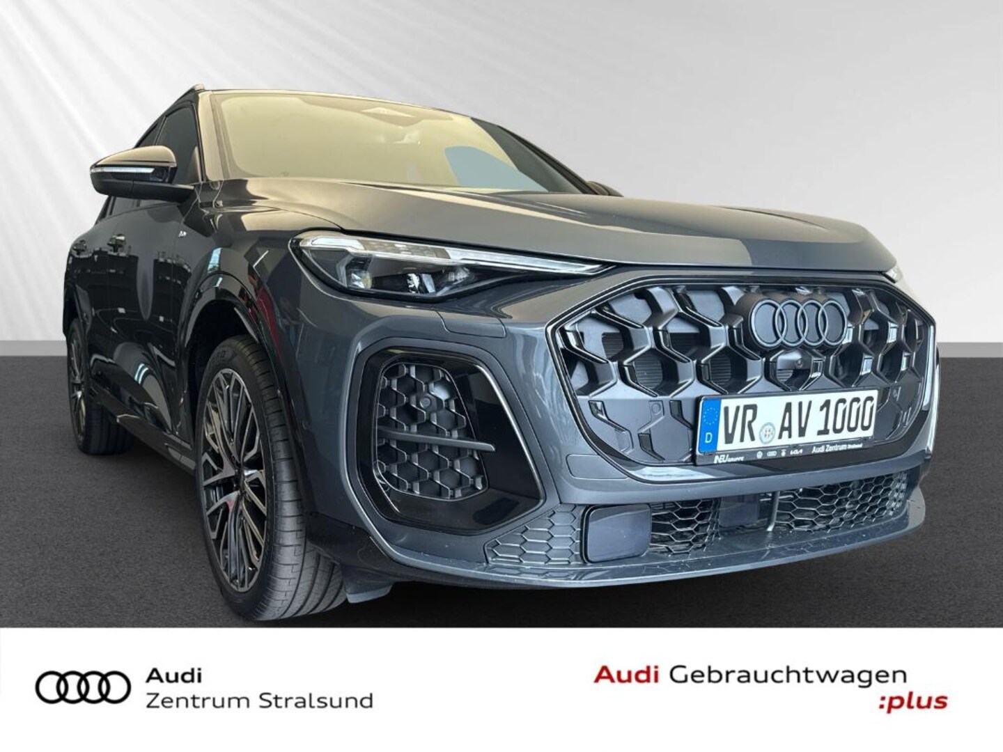 Bild über Audi Q5 SUV TDI quattro 150 kW S tronic - für weitere Informationen kontaktieren Sie den Audi Partner