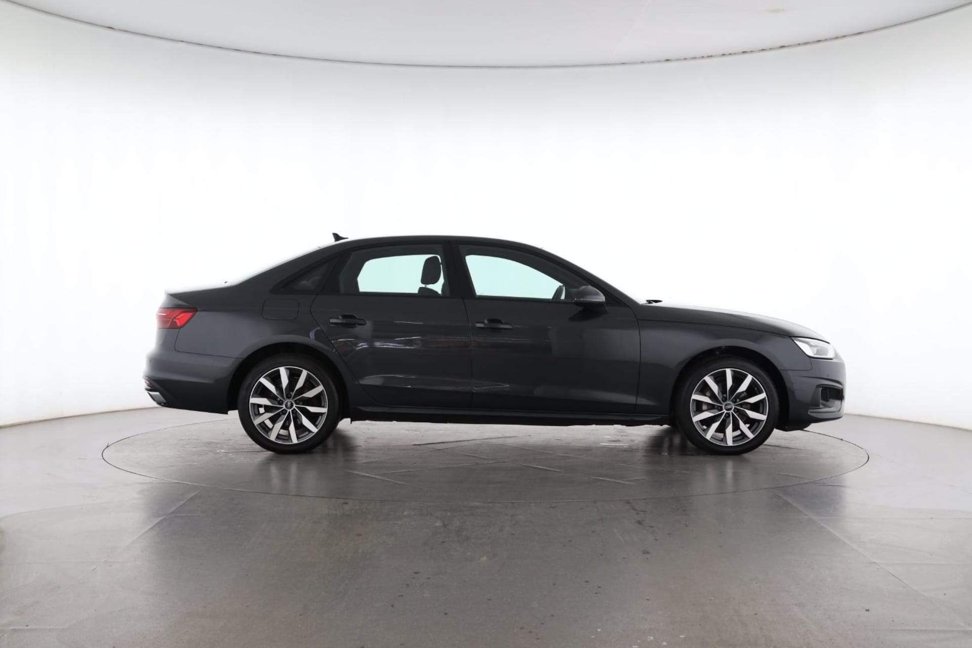 Audi A4 Limousine Advanced