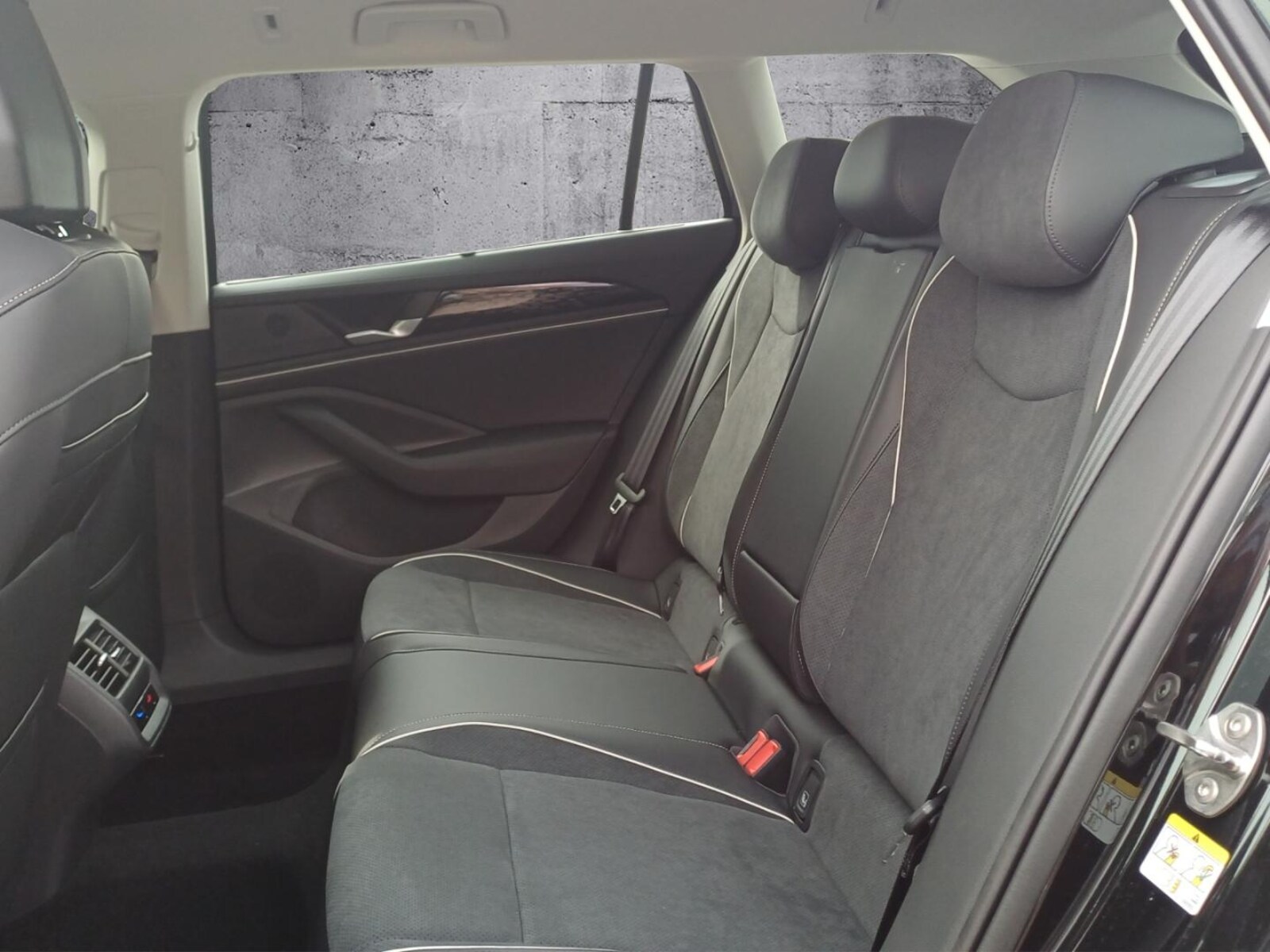 Volkswagen Passat – Bild 12