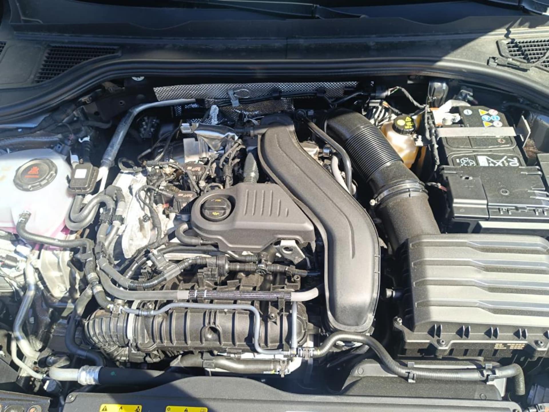 Volkswagen Passat Basis-Modell