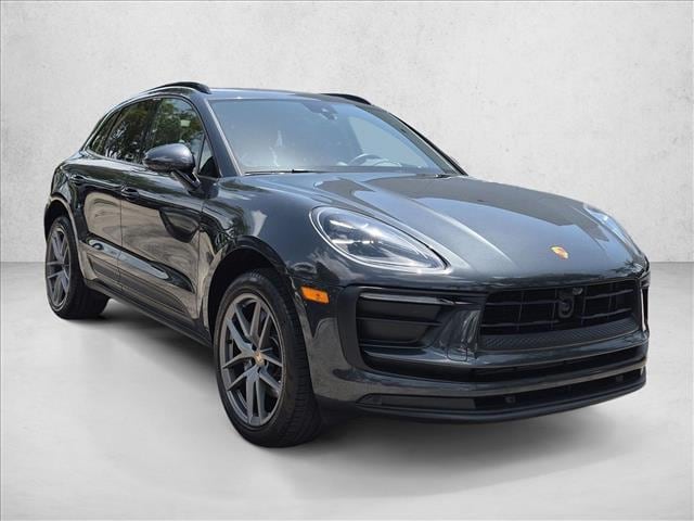 2023 Porsche Macan