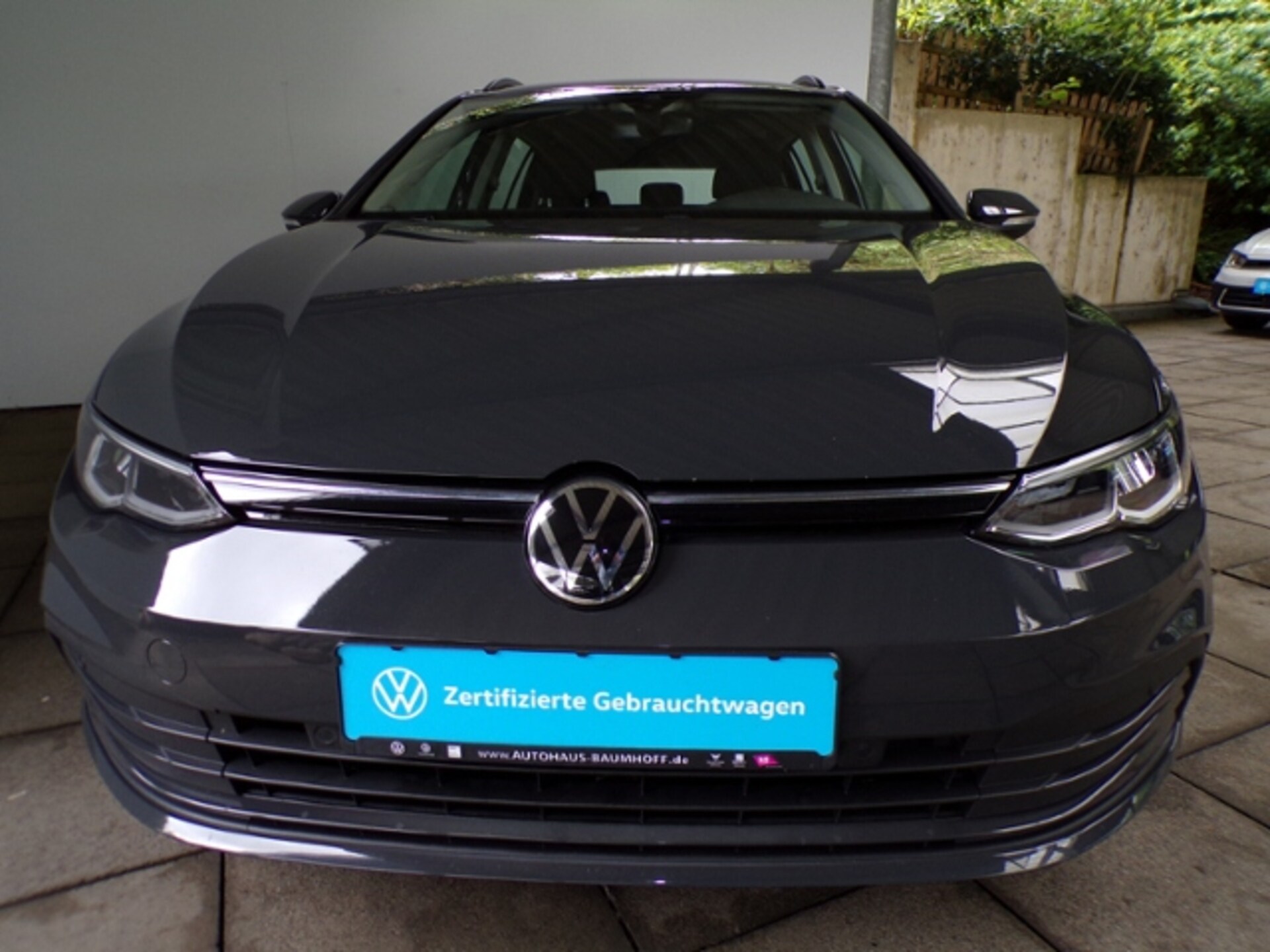 Volkswagen Golf Variant Life