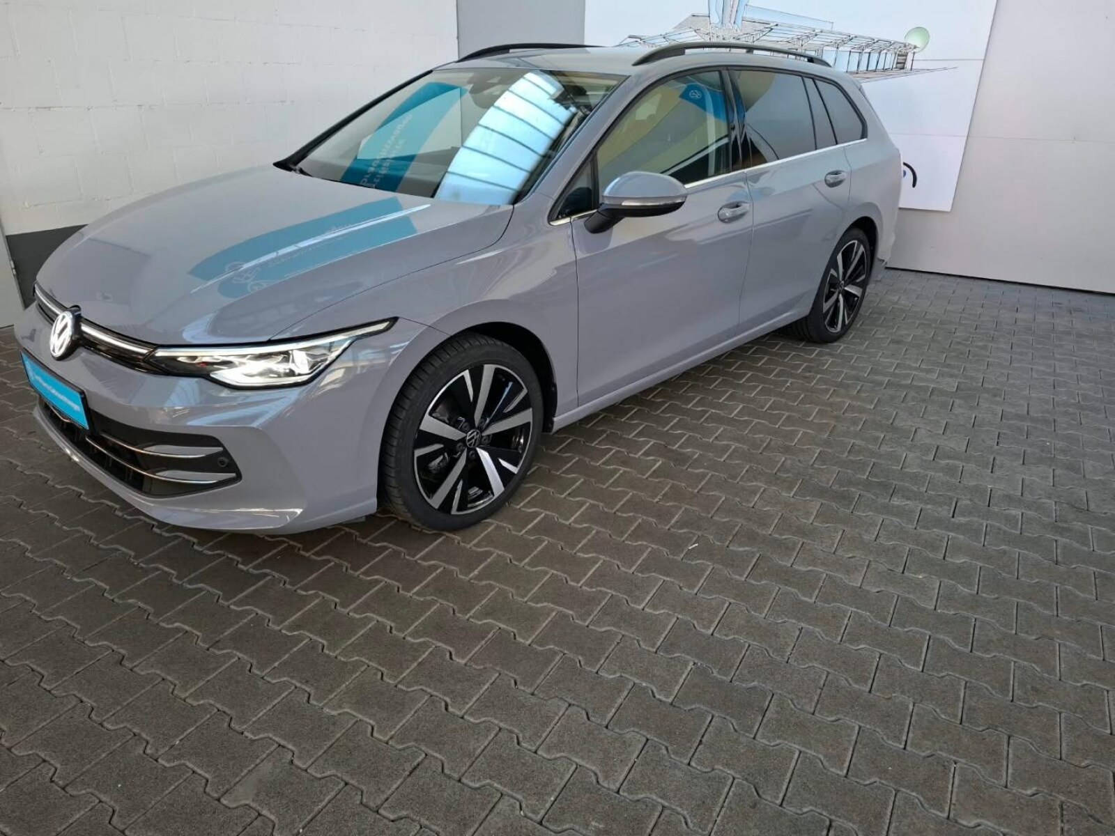 Volkswagen Golf Variant – Bild 3