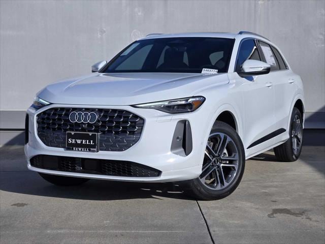 2025 Audi New Q5 Premium Plus's photo