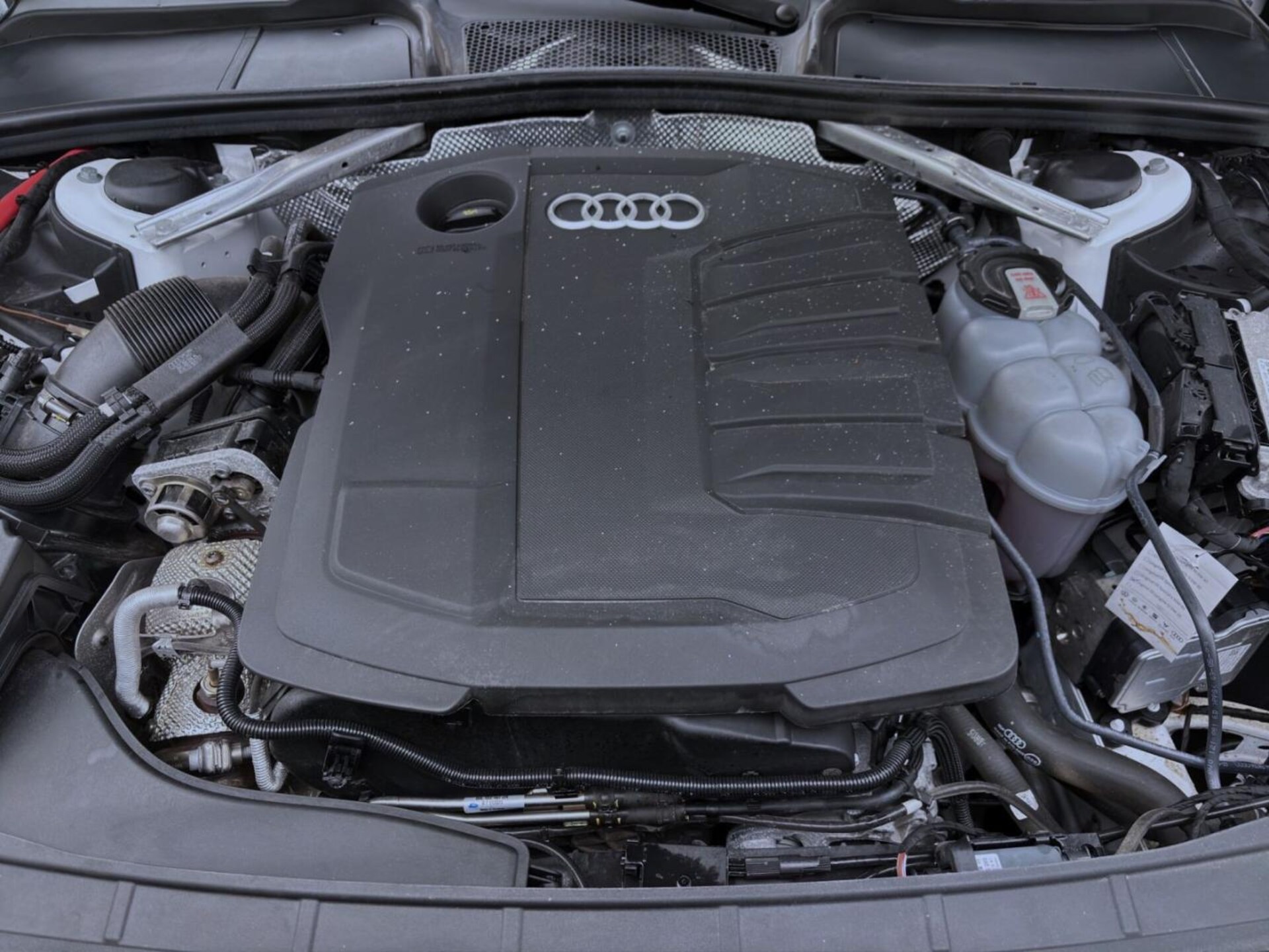 Audi A4 Avant S line
