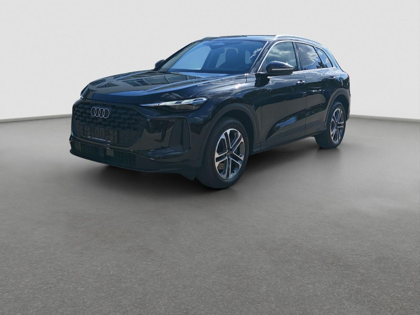 Bild über Audi Q5 SUV TDI quattro 150 kW S tronic - für weitere Informationen kontaktieren Sie den Audi Partner