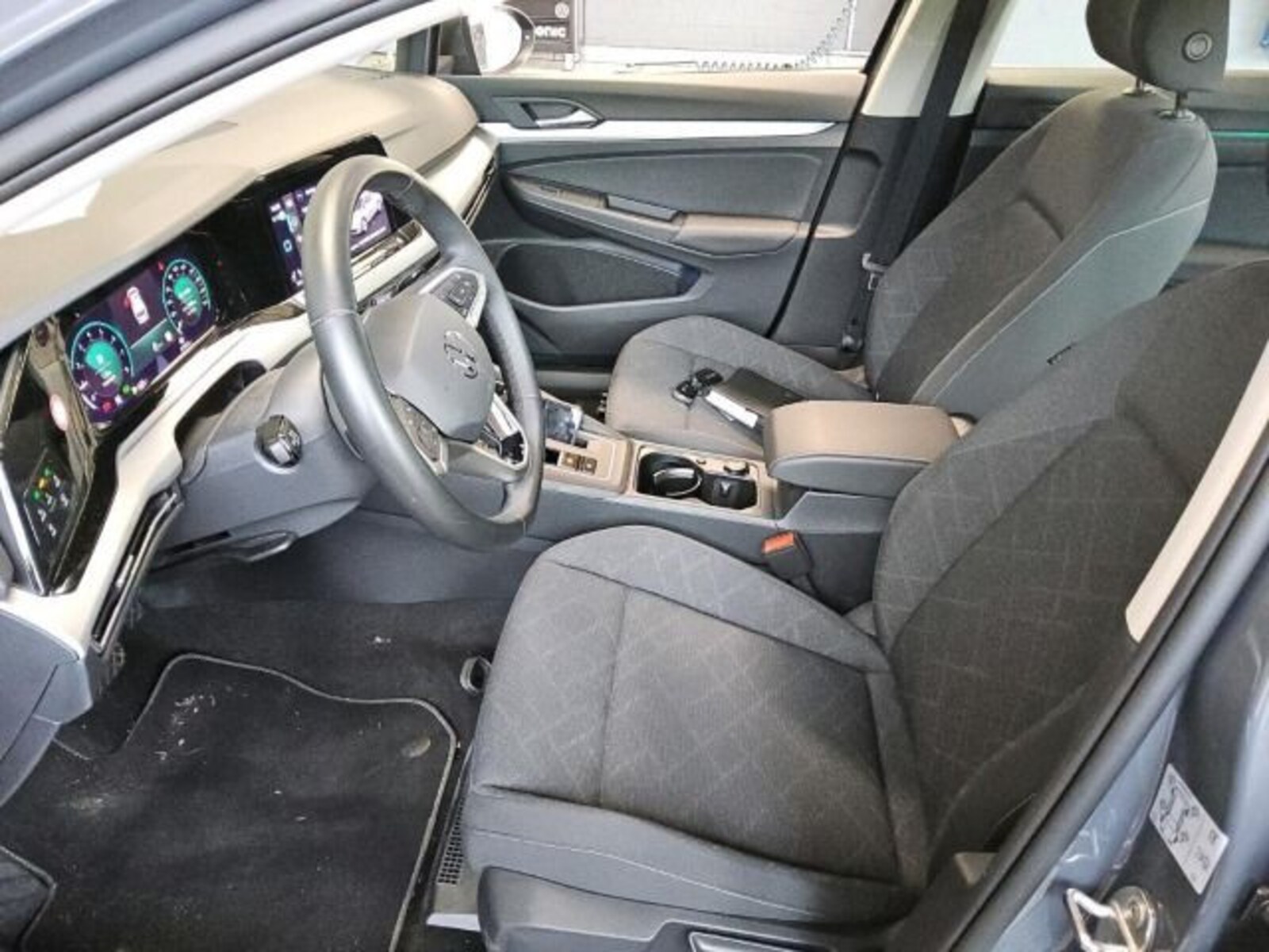 Volkswagen Golf Variant – Bild 4