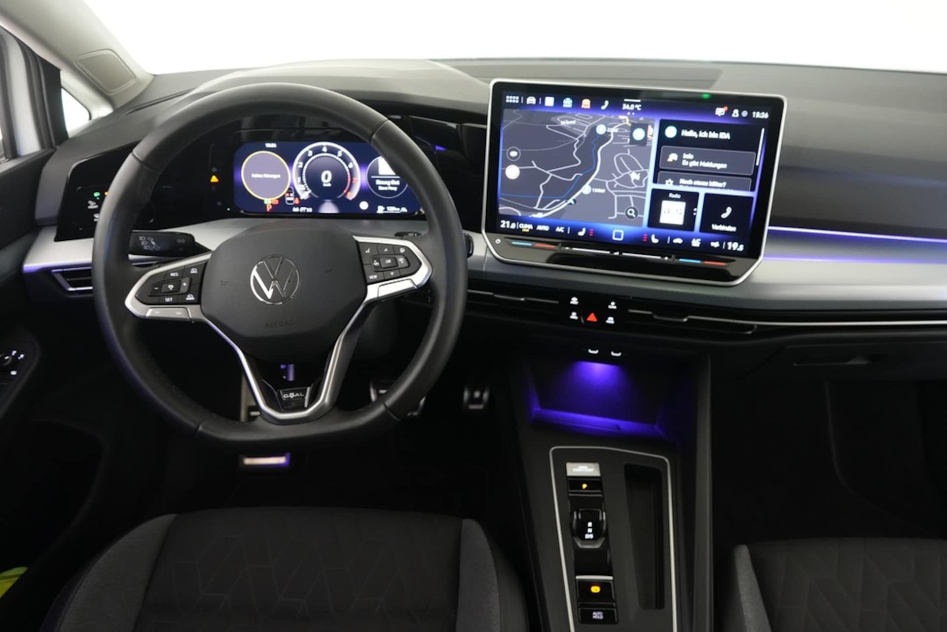 Volkswagen Golf Life