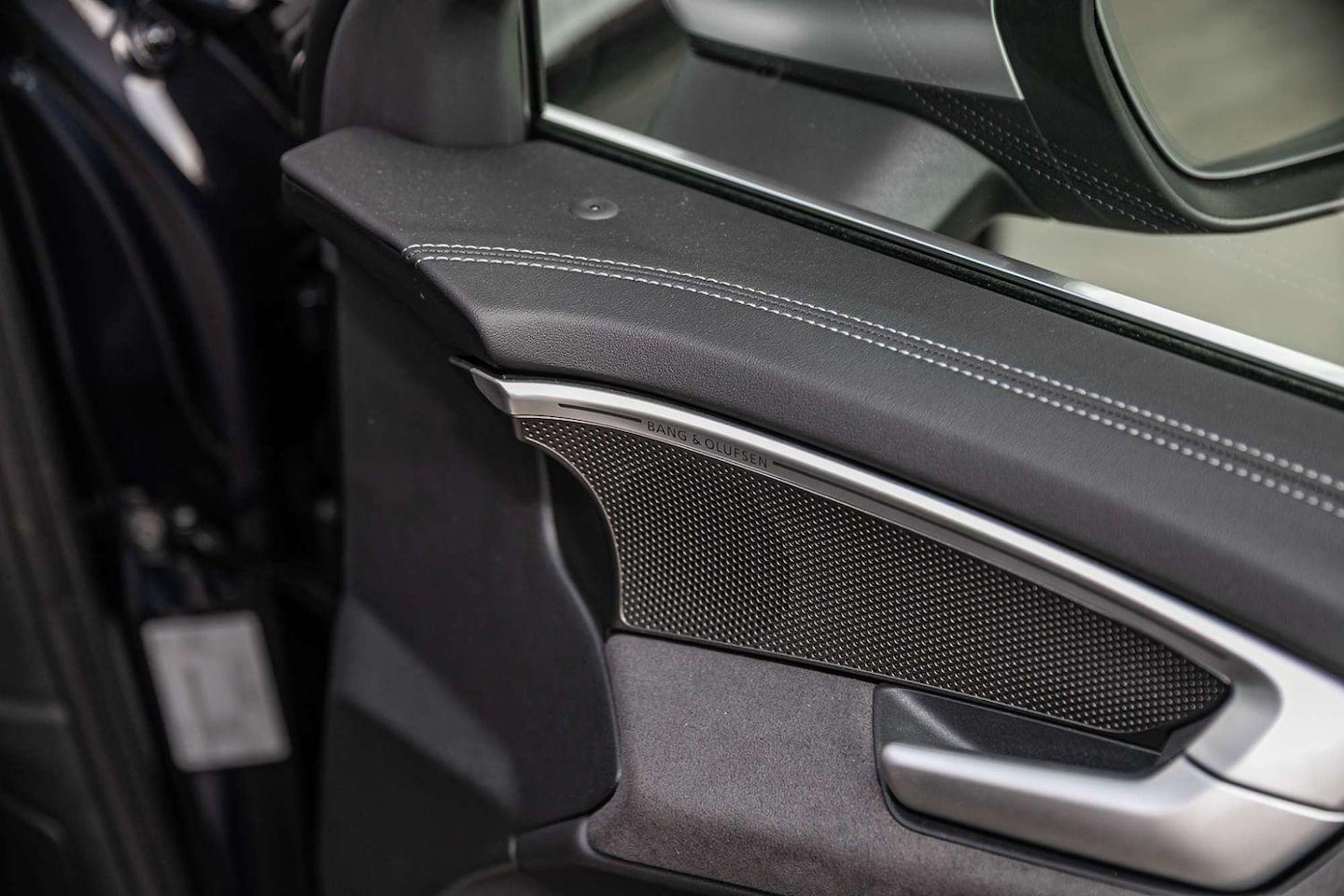 Image about Audi S5 Avant TFSI quattro 270 kW S tronic