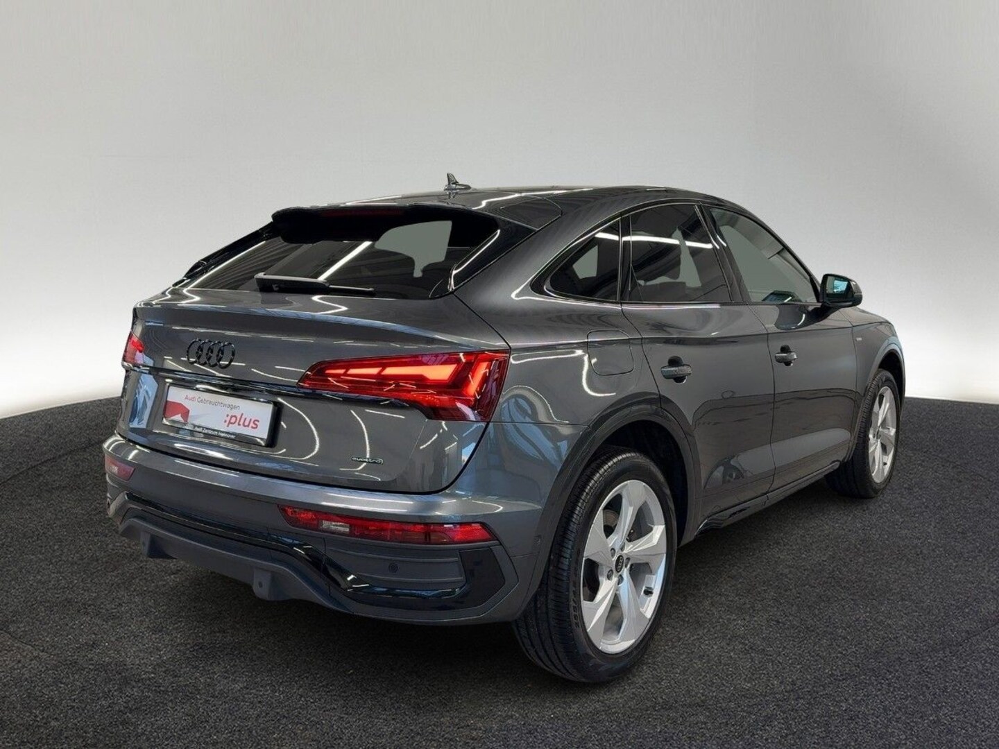 Bild über Audi Q5 Sportback 40 TDI quattro S tronic - für weitere Informationen kontaktieren Sie den Audi Partner
