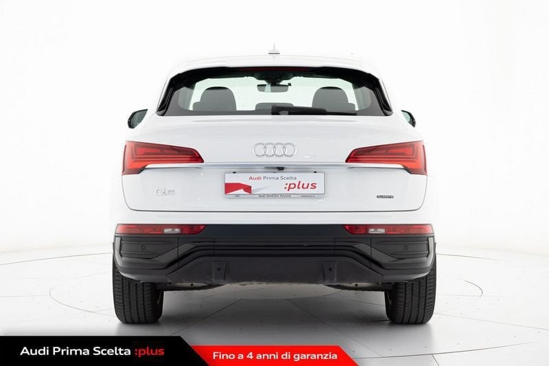 Immagine di Audi Q5 Sportback TFSI e Business Advanced 50 TFSI e quattro 220 kW (299 PS) S tronic - Vista: for more details contact your dealer