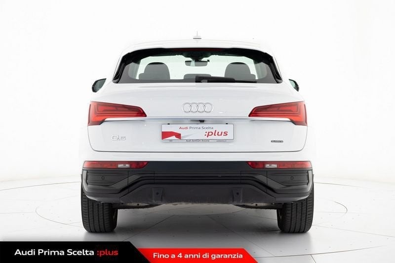 Immagine di Audi Q5 Sportback TFSI e Business Advanced 50 TFSI e quattro 220 kW (299 PS) S tronic - Vista: for more details contact your dealer