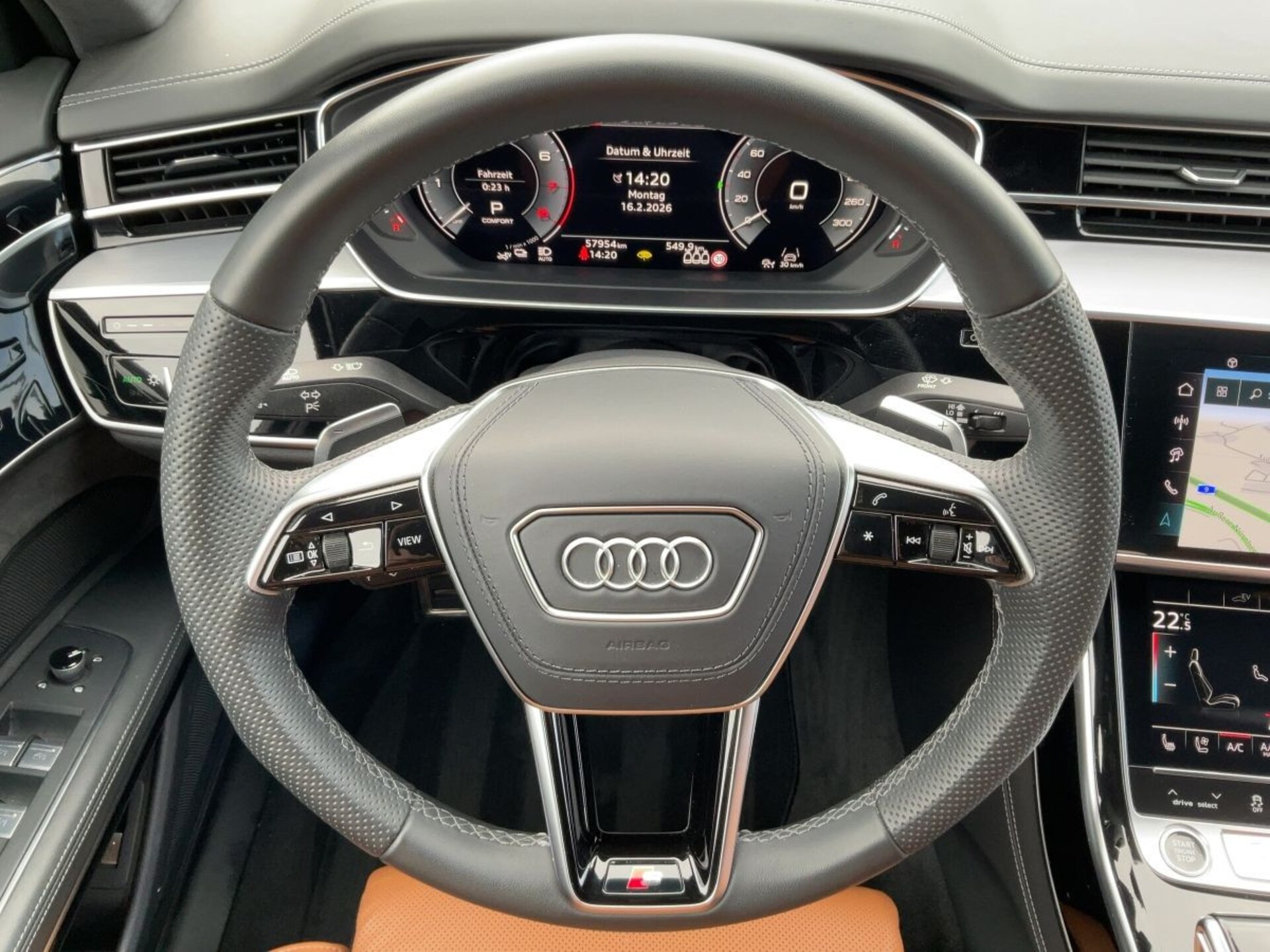 Audi A8 TFSI e