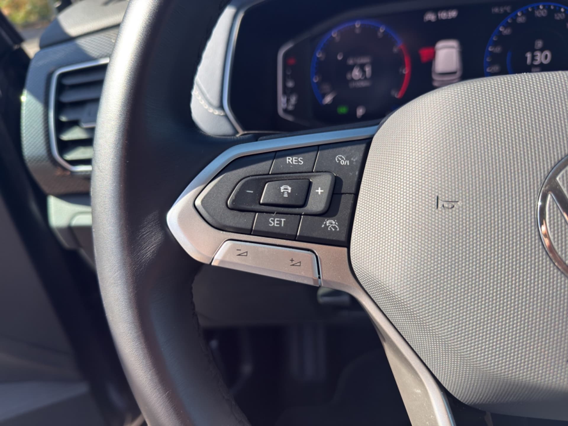 Volkswagen T-Cross Style