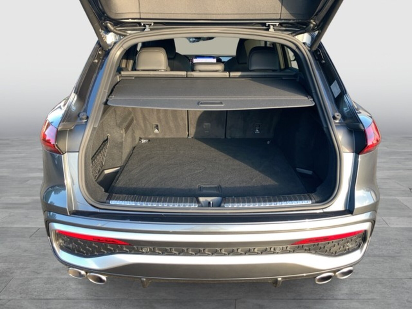 Audi SQ5 – Bild 11