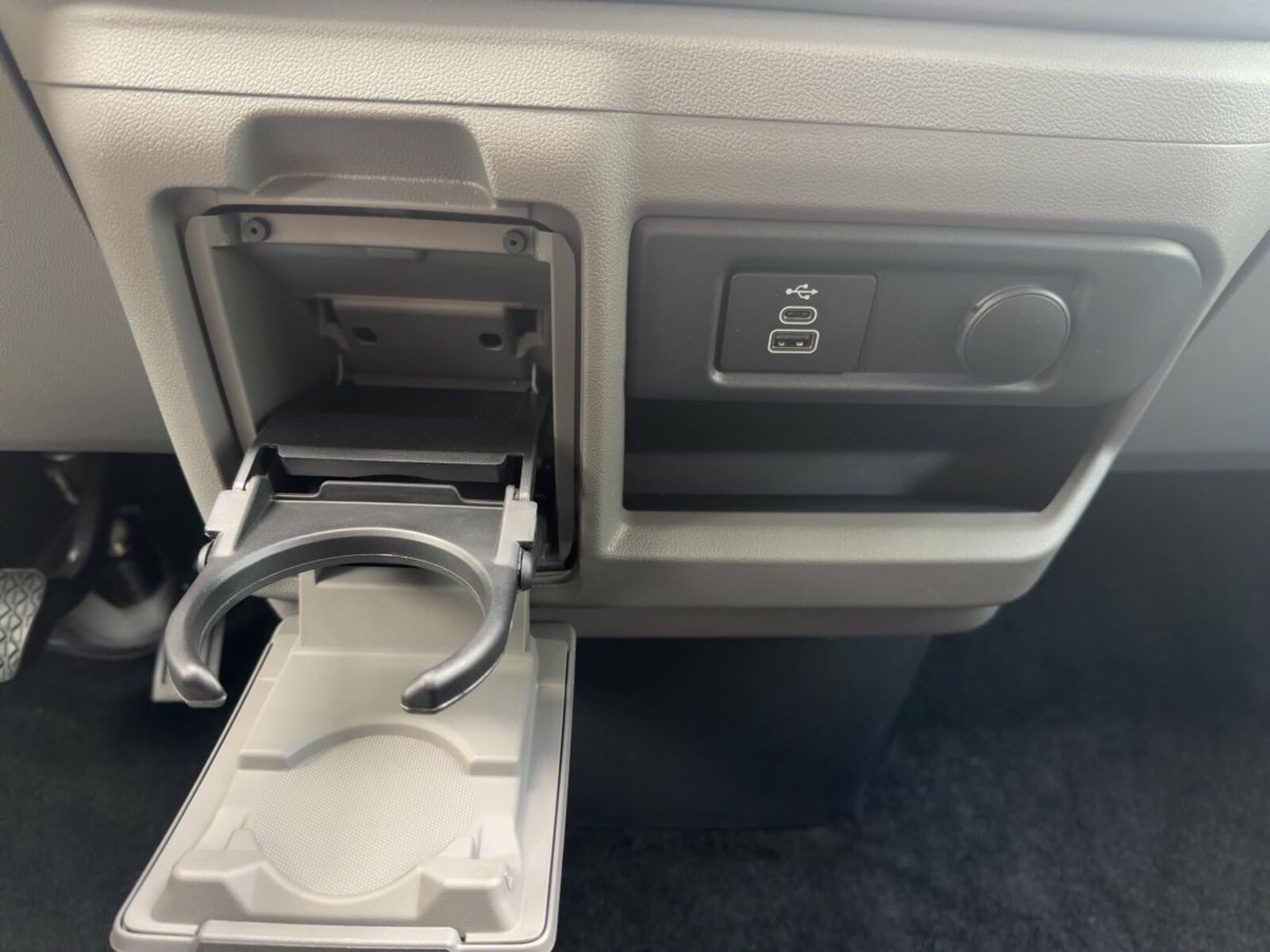 Volkswagen Caravelle – Bild 16