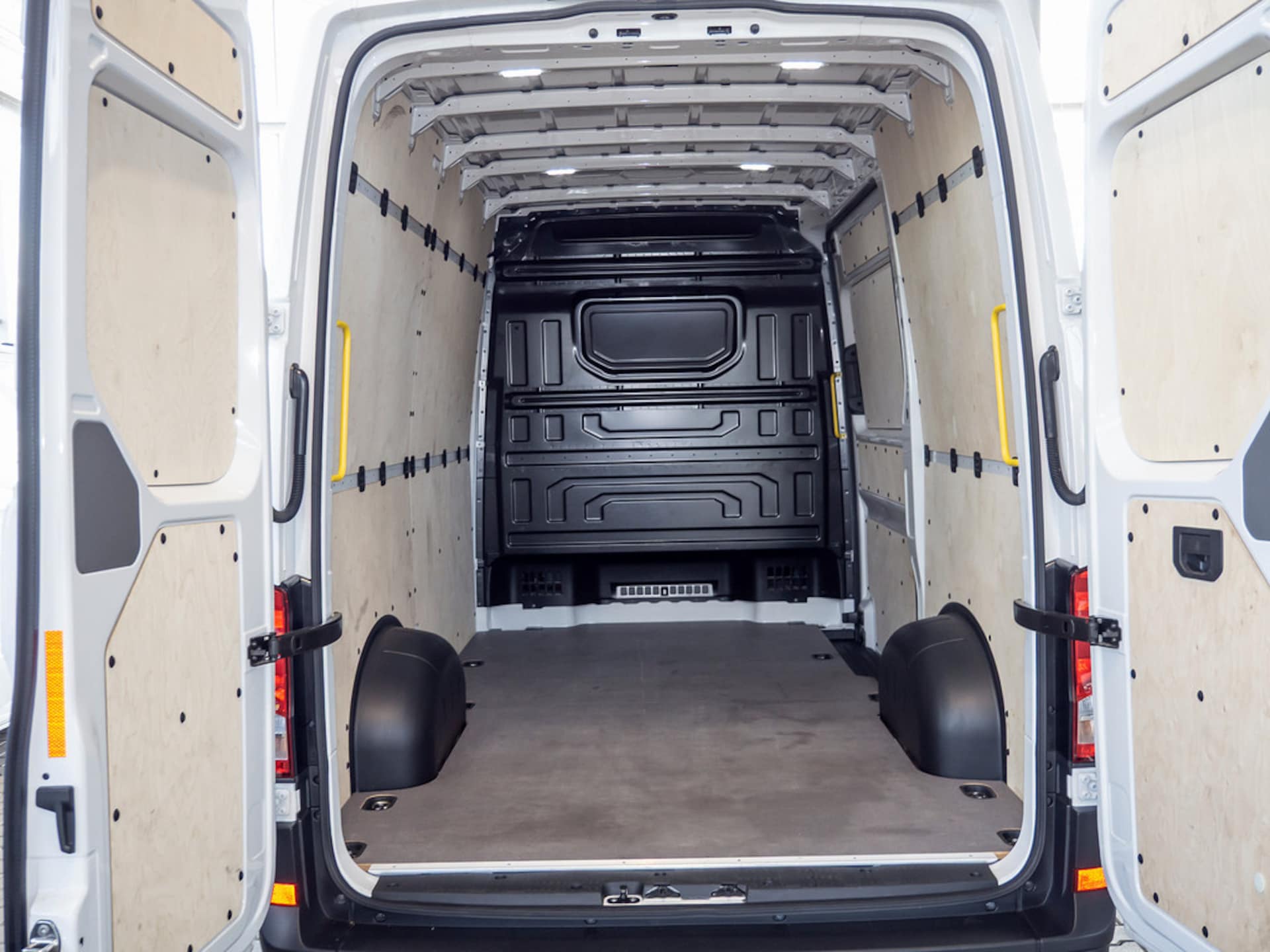 Volkswagen Crafter Kasten mittlerer Radstand