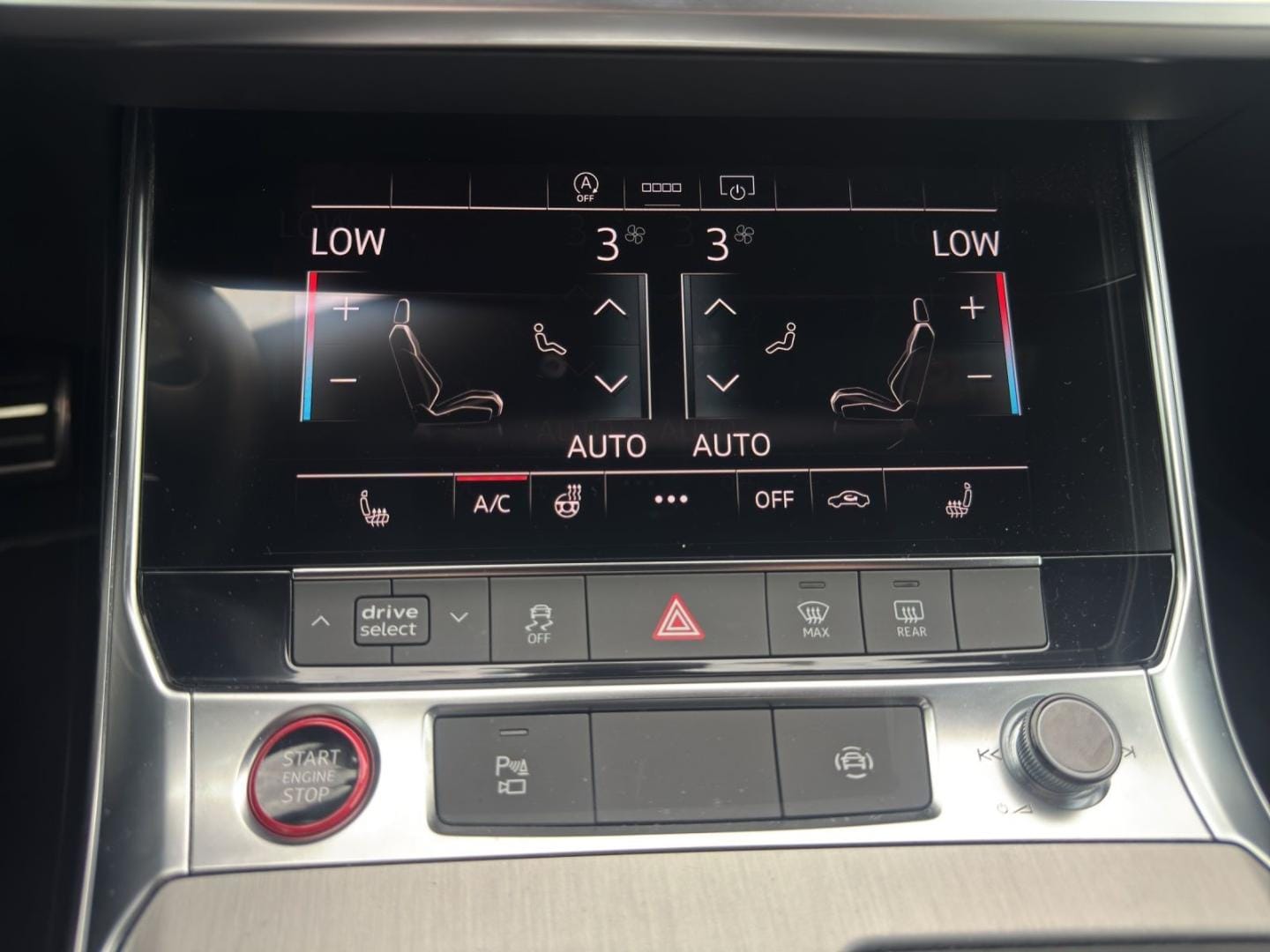Bild über Audi S6 Avant TDI quattro tiptronic - für weitere Informationen kontaktieren Sie den Audi Partner