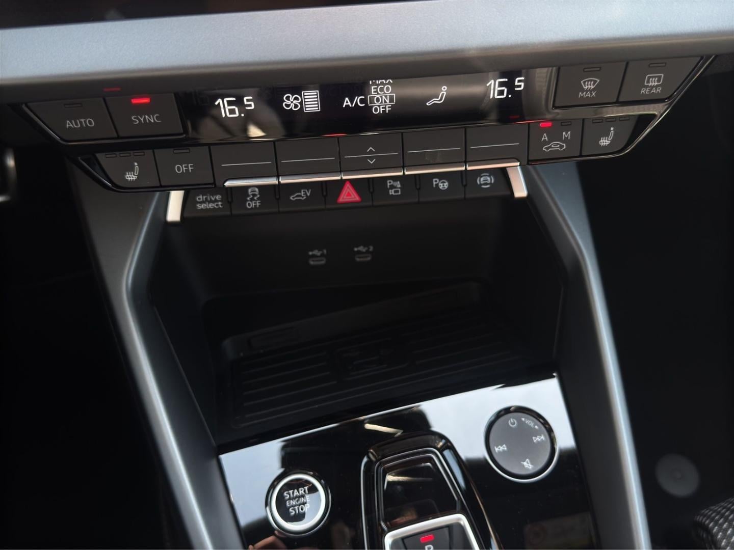 Bild über Audi A3 Sportback TFSI e TFSI e 200 kW S tronic - für weitere Informationen kontaktieren Sie den Audi Partner