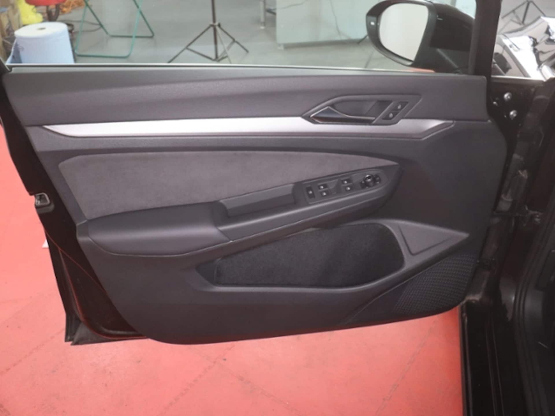 Volkswagen Golf Style
