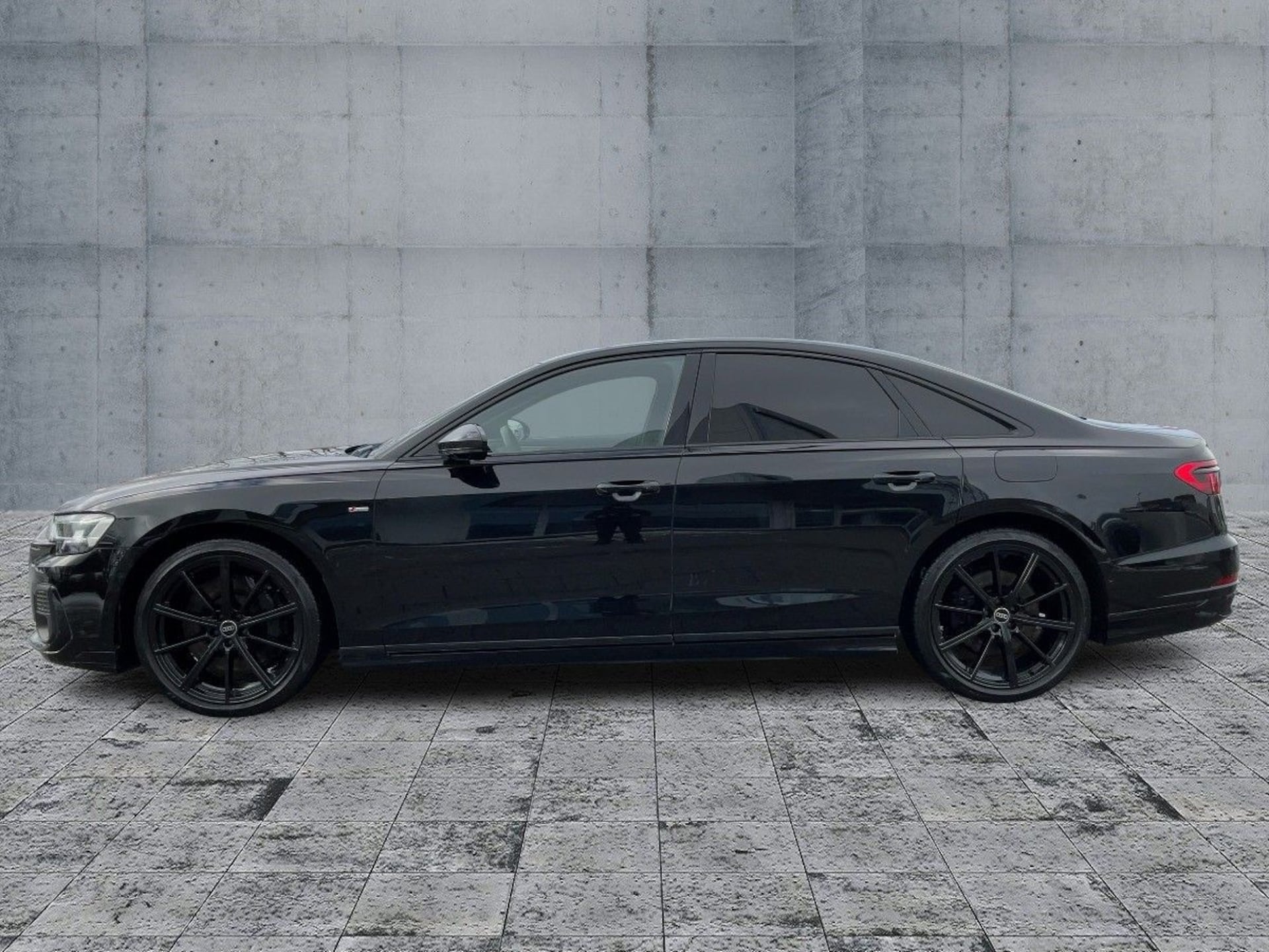 Audi A8 TFSI e