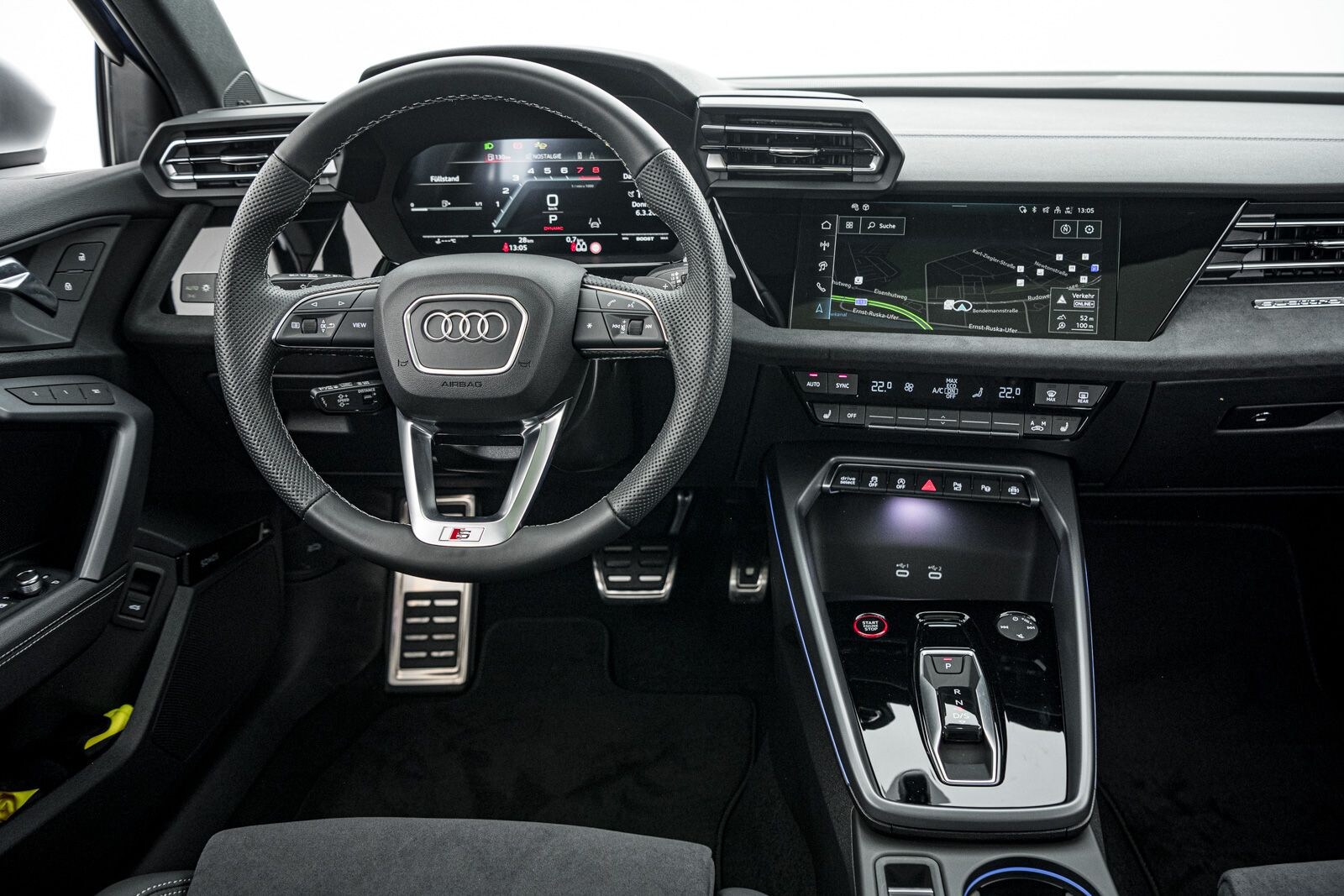 Image about Audi S3 Limousine TFSI quattro S tronic